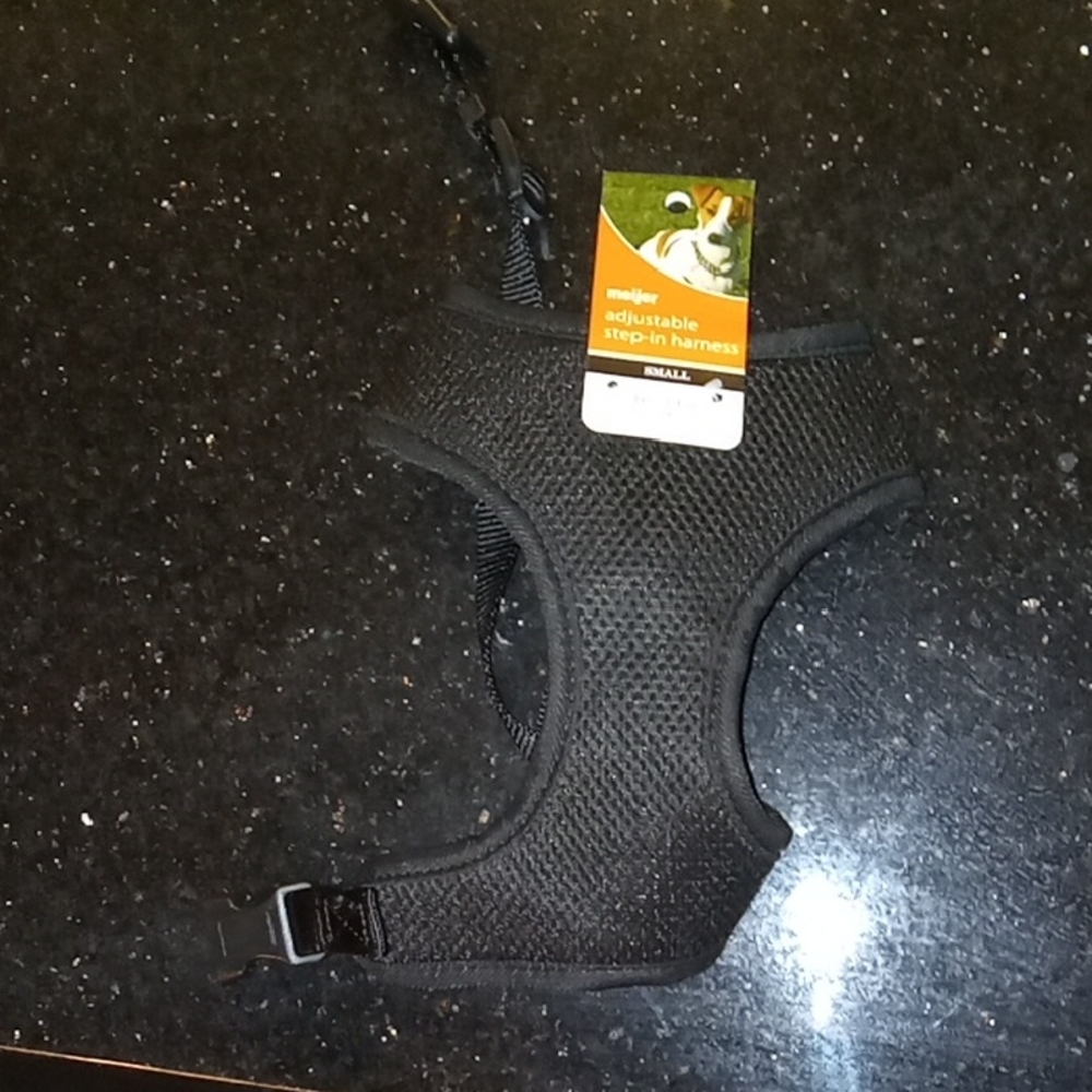 NWT Meijer Adjustable Step In Dog Harness